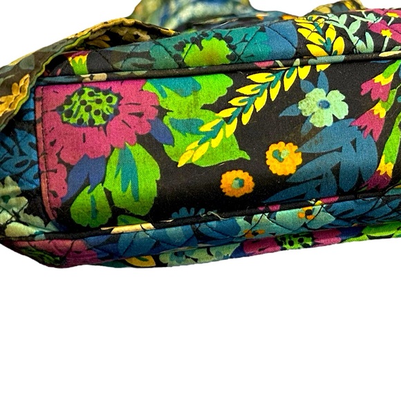 Vera Bradley large blue floral colorful crossbody bag. In great used condition. - Picture 3 of 4